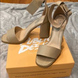 New public desire nude heels